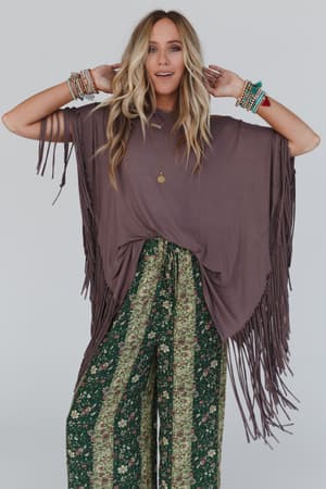 showstopper-fringe-top-mocha/Mocha