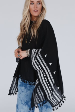 Fallon Embroidered Sleeve Tassel Poncho: undefined