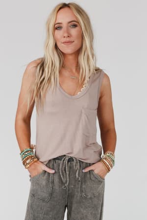 shelli-scoop-neck-tank-top-dark-mocha/Dark Mocha