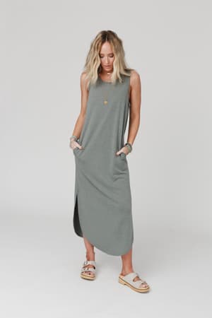 cassie-sleeveless-pocket-maxi-dress-light-olive/Light Olive