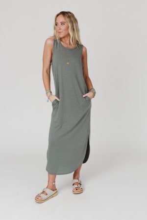 cassie-sleeveless-pocket-maxi-dress-light-olive/Light Olive