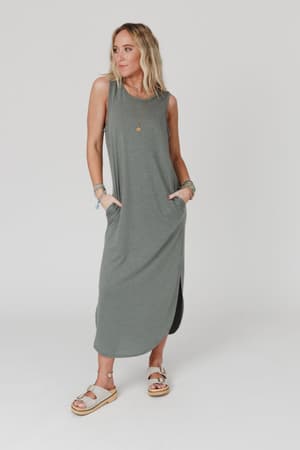 cassie-sleeveless-pocket-maxi-dress-light-olive/Light Olive