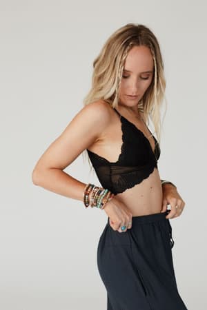 butterfly-beauty-bralette-black/Black