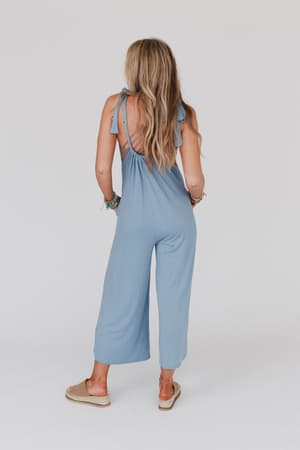 forever-relaxed-gathered-jumpsuit-light-denim/Light Denim