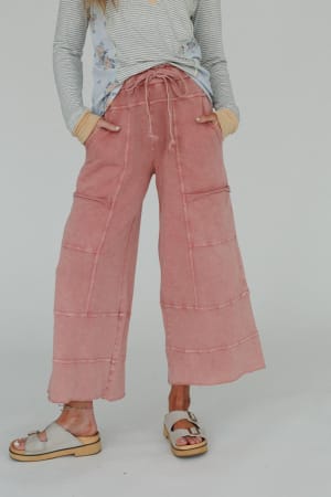 Lucky One Wide Leg Pant: undefined