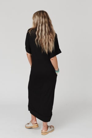 laurel-short-sleeve-maxi-dress-black/Black