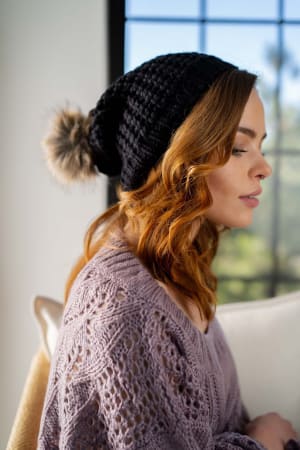 aspen-waffle-knit-faux-fur-beanie-black/Black