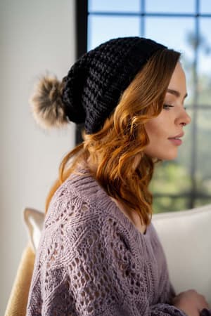 aspen-waffle-knit-faux-fur-beanie-black/Black