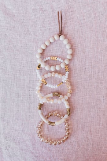 romilly-bracelet-set-neutral-multi/Beige