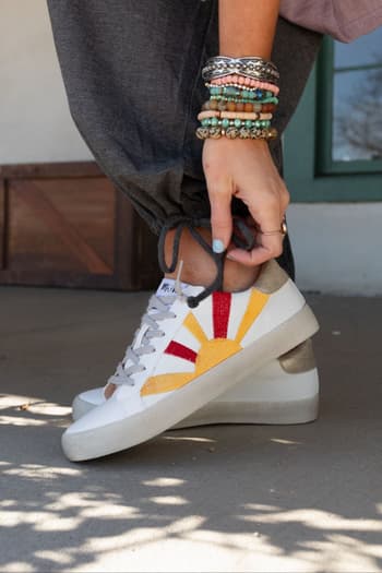 sun-rays-retro-sneakers-white/White