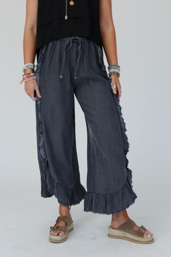 drift-wave-ruffle-wide-leg-pants-black/Black