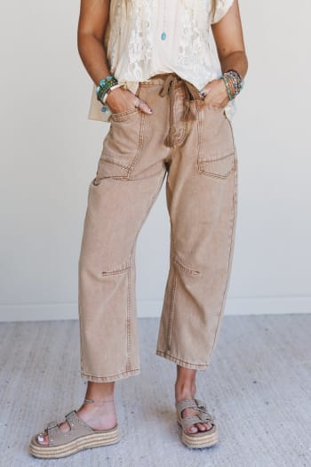 elevated-eyelet-barrel-jeans-rust/Rust