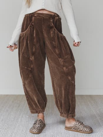 the-nest-nora-gathered-barrel-corduroy-pant-brown/Brown