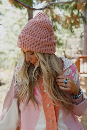 maybelle-waffle-beanie-rose/Rose
