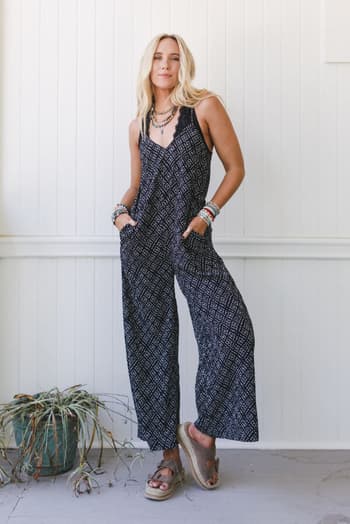 annabelle-printed-jumpsuit-black/Black