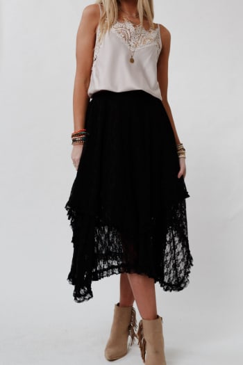 dreamy-meadow-floral-lace-skirt-black/Black