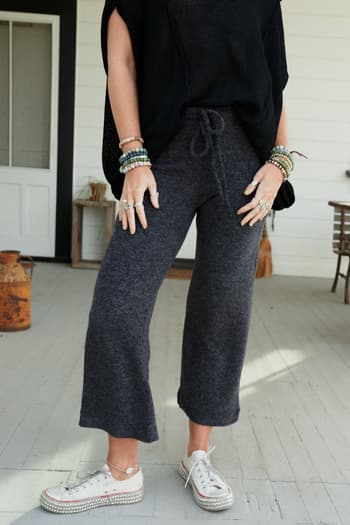 celebration-soul-drawstring-pants-black/Black
