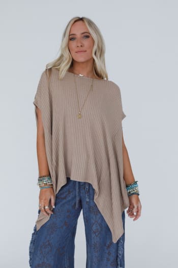 everleigh-textured-tunic-top-taupe/Taupe