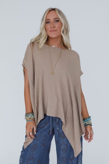 everleigh-textured-tunic-top-taupe/Taupe