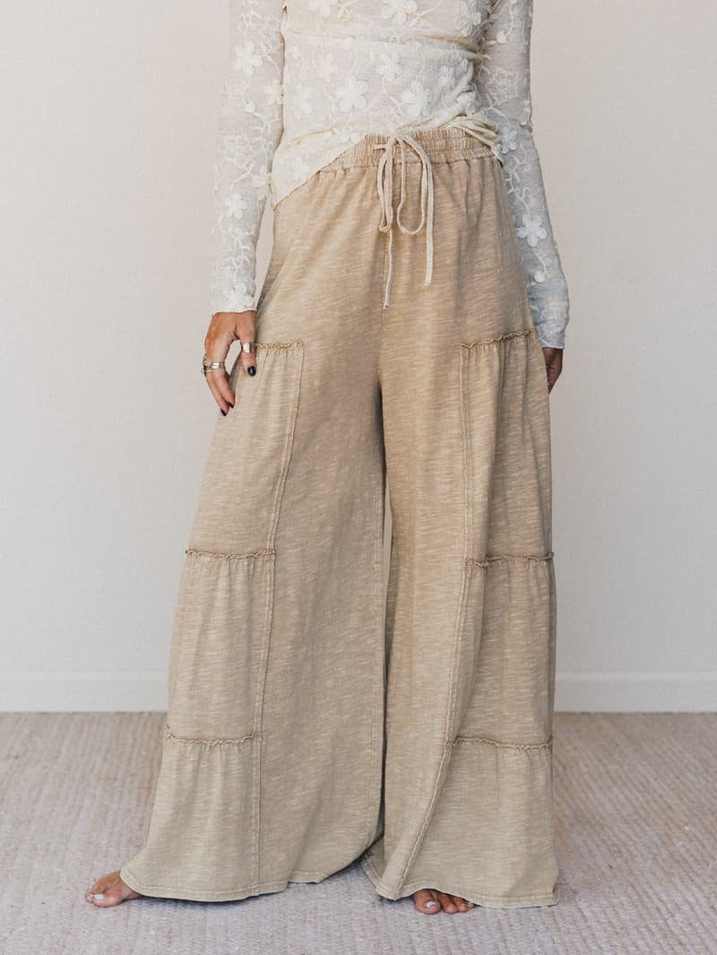 Everyday Adventure Tiered Pants - Black – Easel