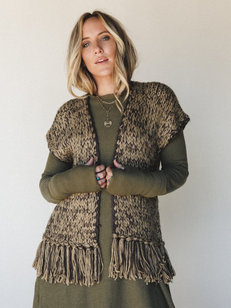 Color Garden Vest – Three Bird Nest