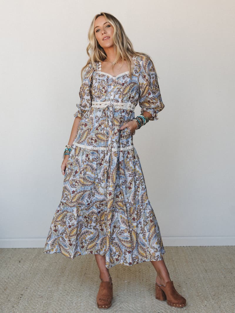 flowy sunset dress Mesa - Powder Blue- Size M VOGA30