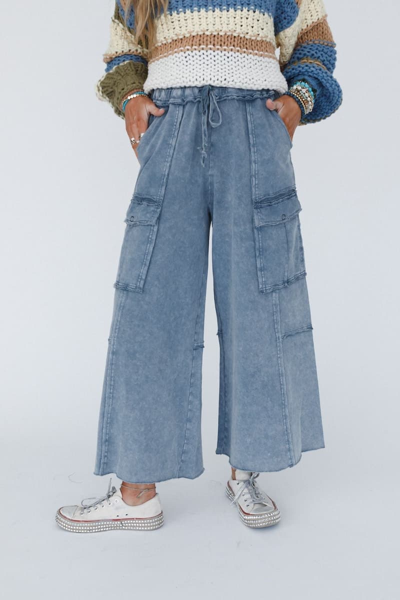 Game On Cargo Wide Leg Pant in Faded Navy