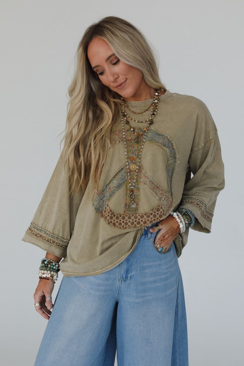 Josephine Peace Patchwork Top - Olive – Easel