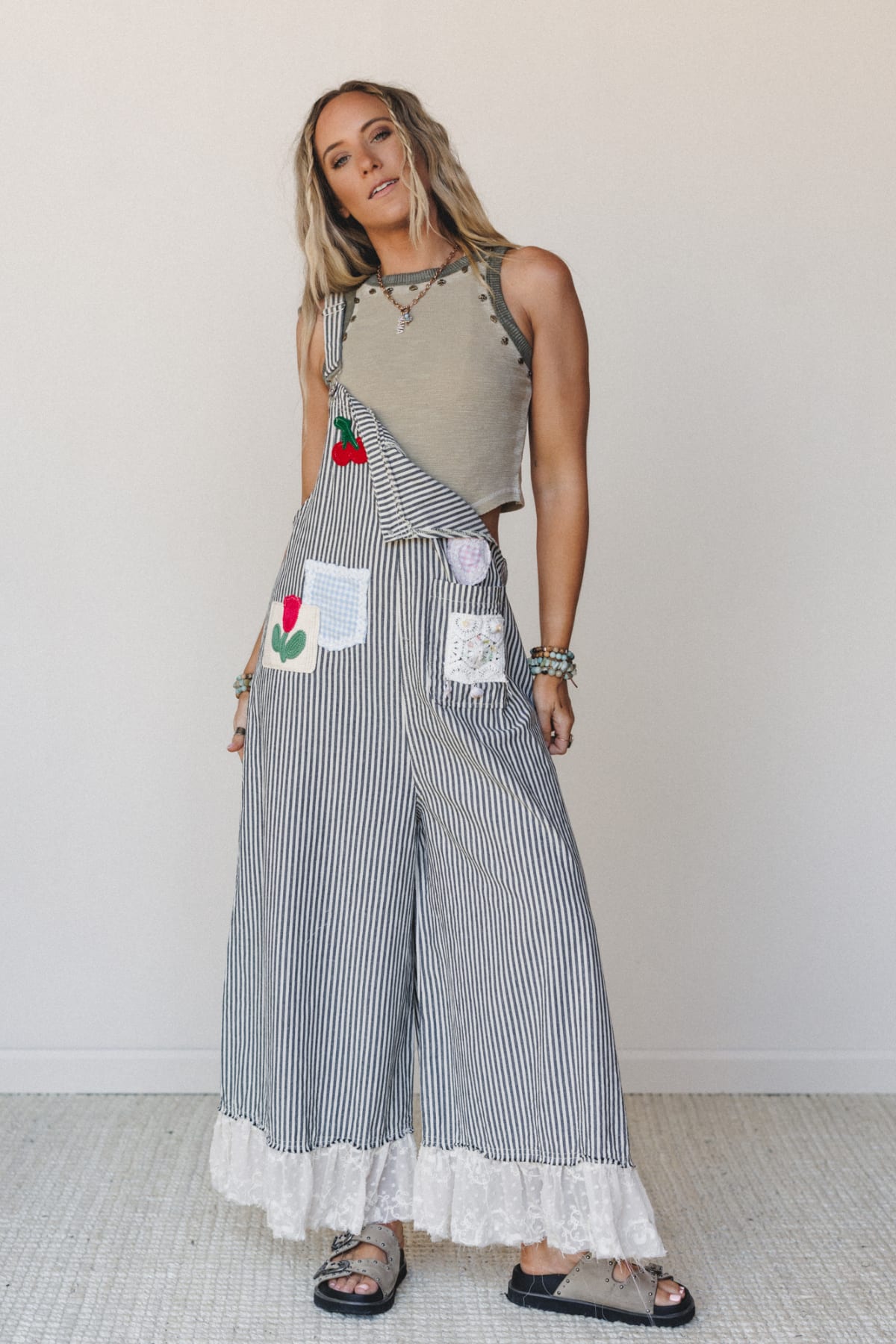 Shop Summer Collection >