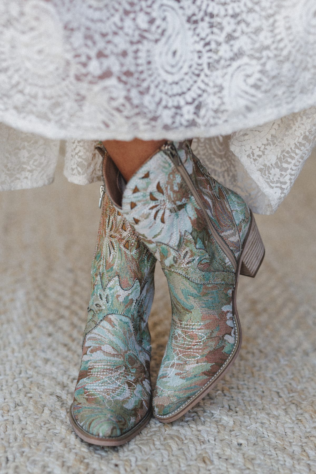 Shop New Accessories >