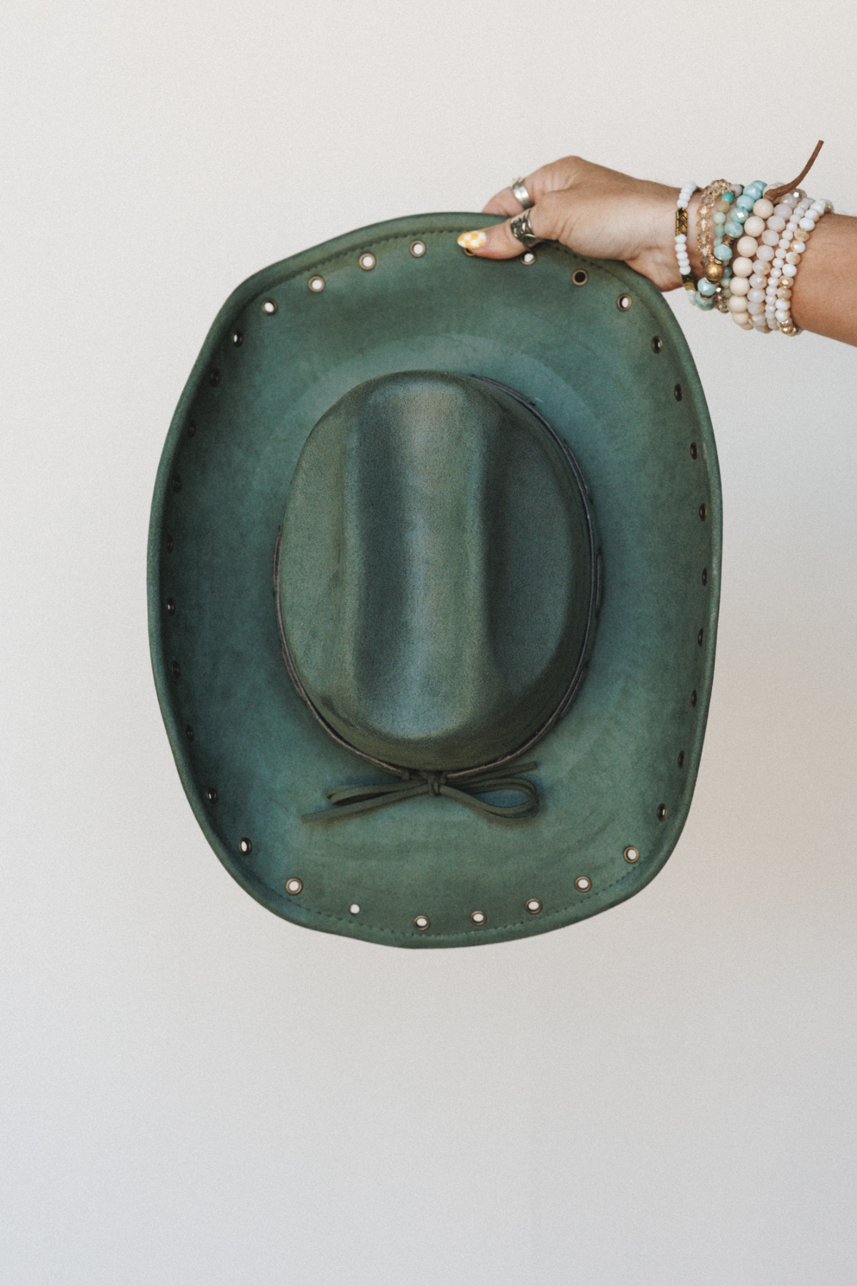Shop New Accessories >