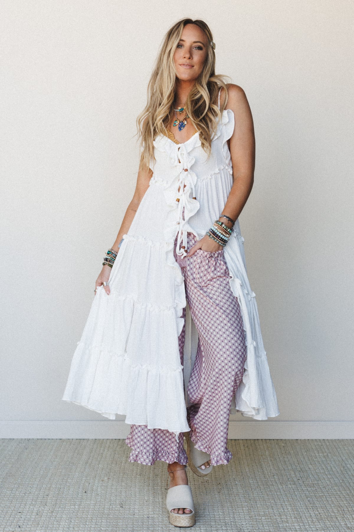Shop New Clothing >