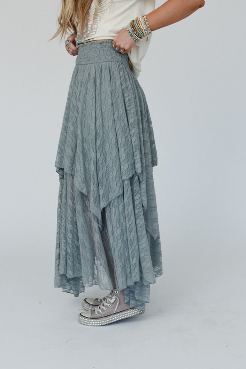 baybee three tiered skirt(dot gray) mite baybee three tiered skirt(dot gray) mite