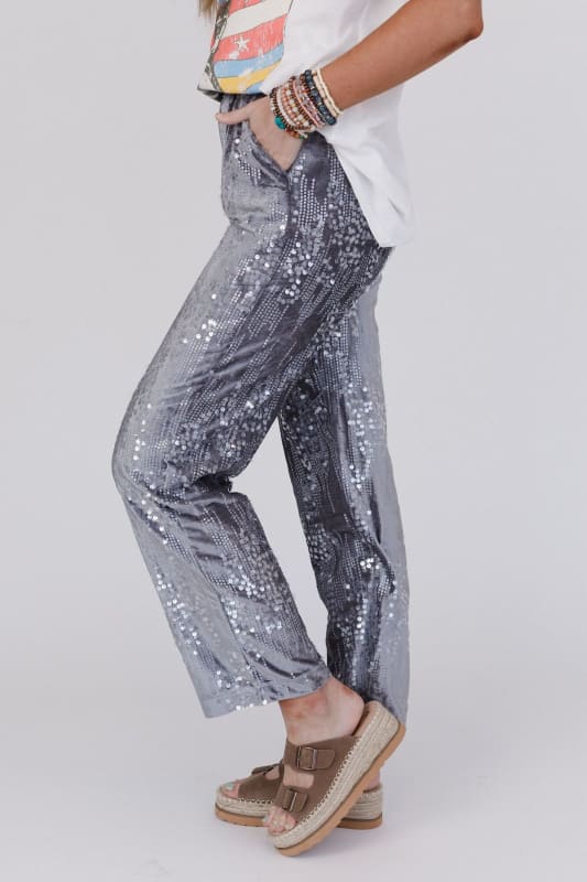 11 Ways to Make Sequin Pants Look (Very) Cool | Sequin pants, Fashion, Sequins  pants outfit