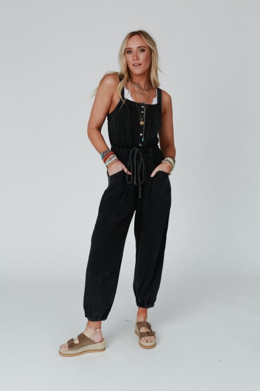 How to Style a Jumpsuit 101 | Karen Kane