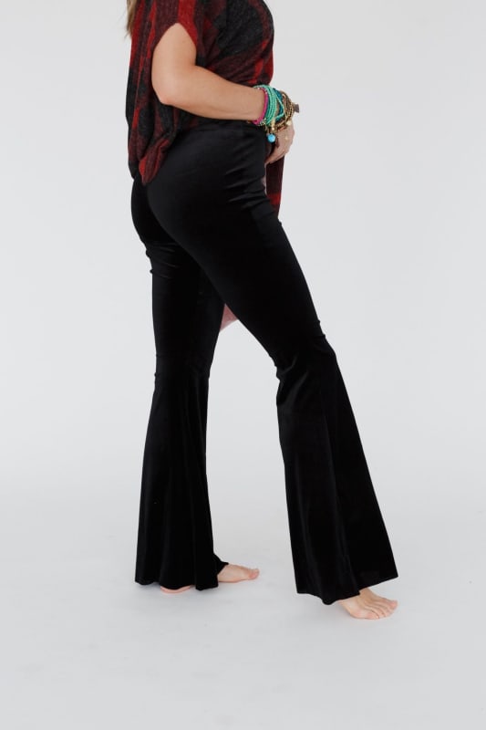 Wholesale Women Black Velvet Bell Bottom Pants – Tradyl