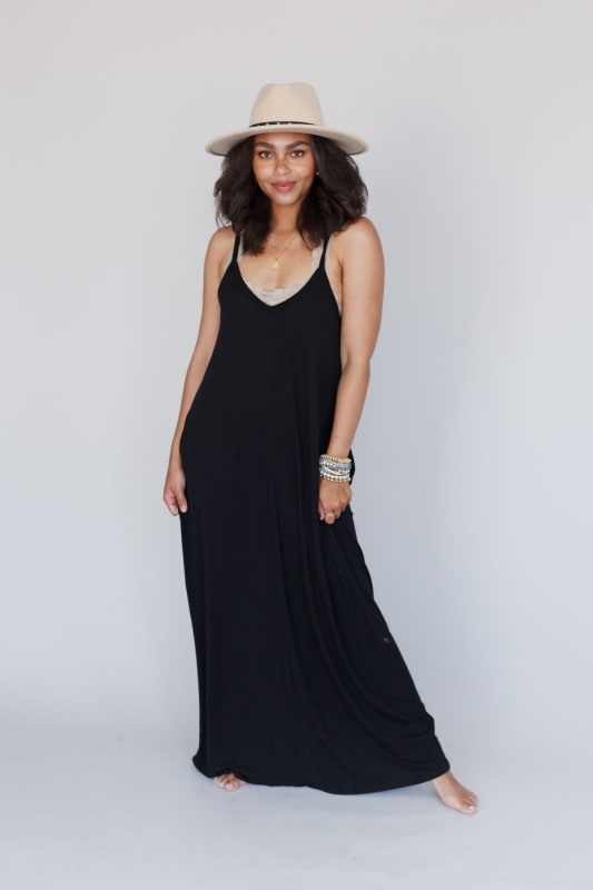 Paulina Pocket V Neck Maxi Dress - Black  |  Dresses  - Three Bird Nest
